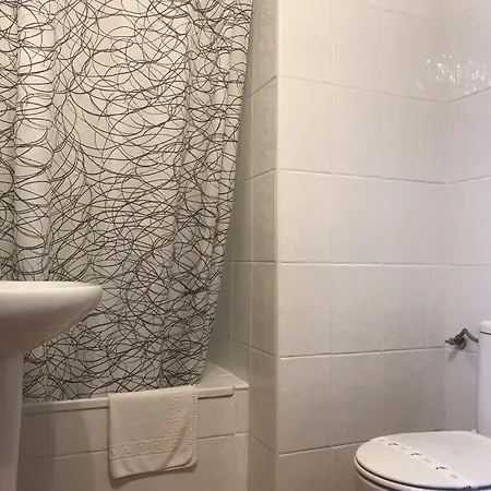 אורחן El Pradon 2*